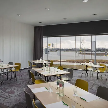Ibis Styles Budapest Airport-2
